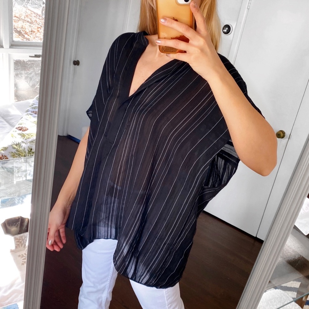 π€ PLUS VINCE BLACK WHITE STRIPE LOOSE FIT V-NECK SHORT SLEEVE TOP/TUNIC! - Picture 3 of 16
